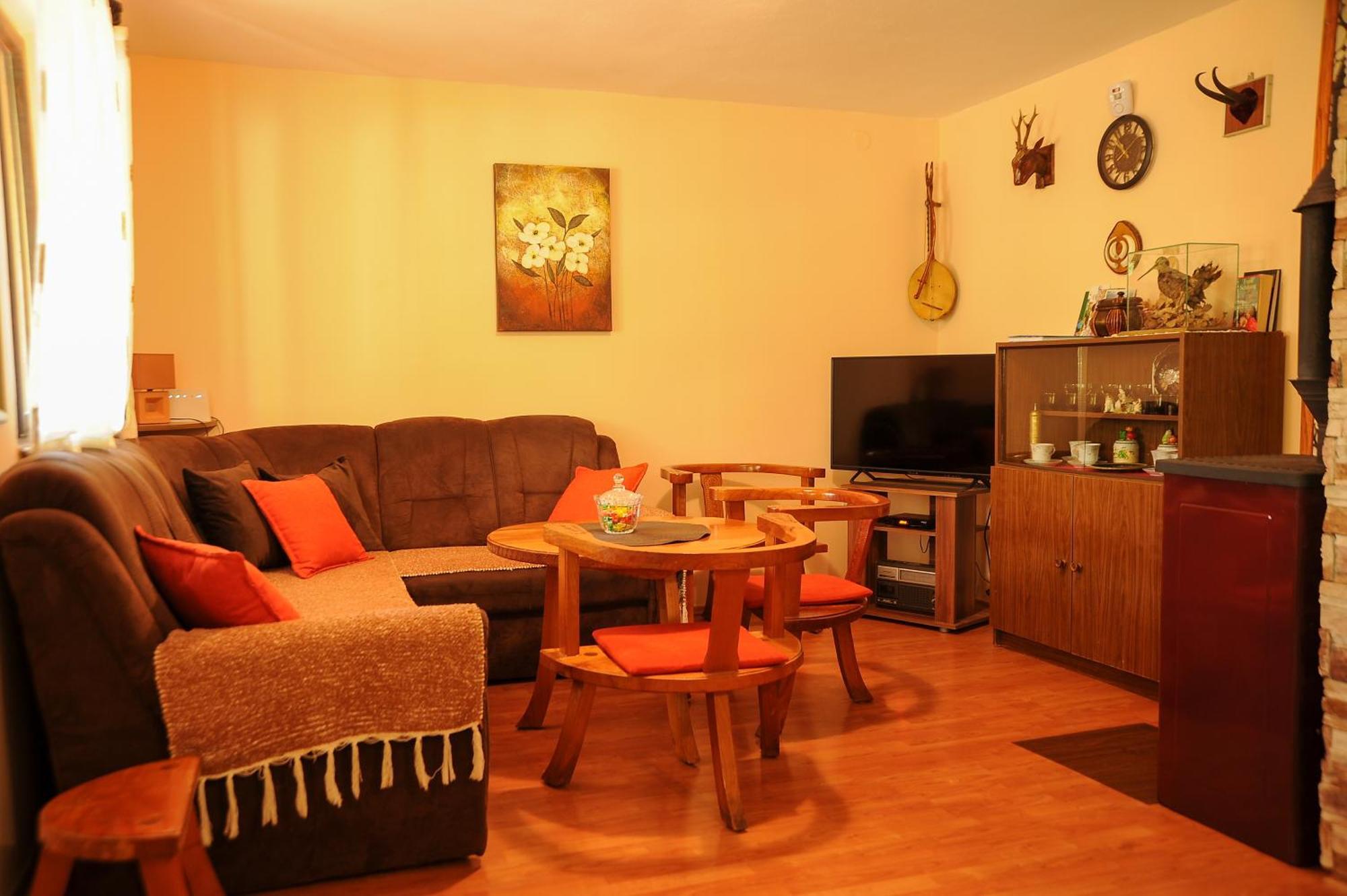 Lovcen4Me Villa Cetinje Bagian luar foto