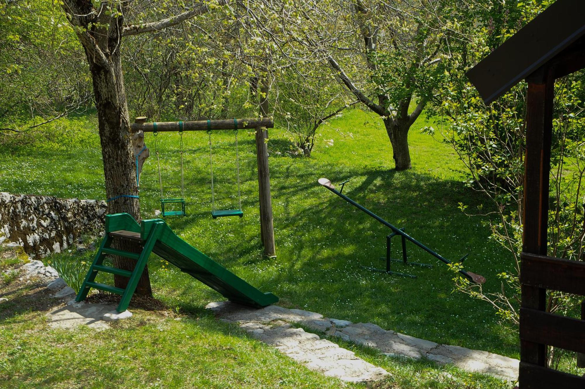 Lovcen4Me Villa Cetinje Bagian luar foto