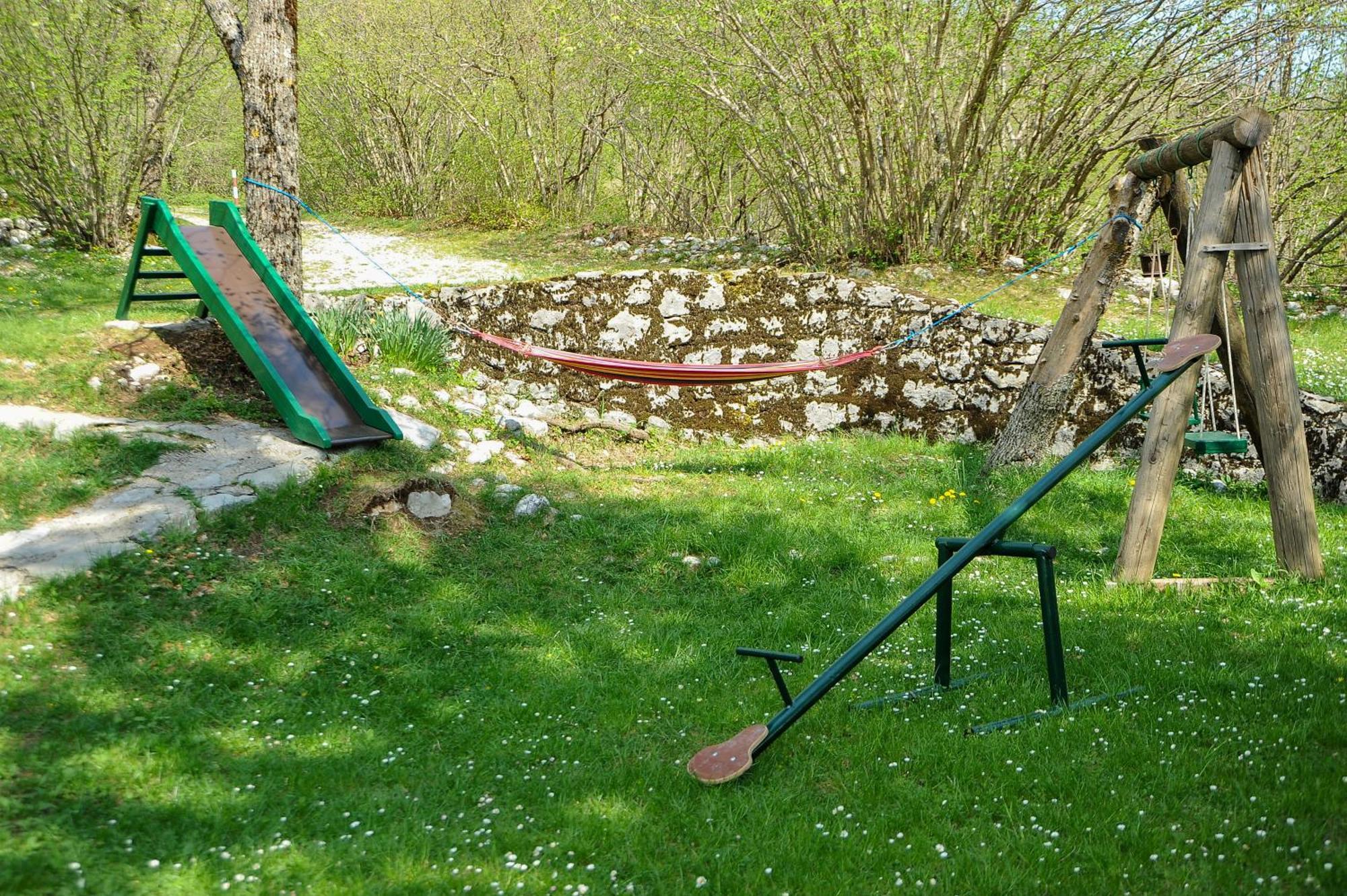 Lovcen4Me Villa Cetinje Bagian luar foto