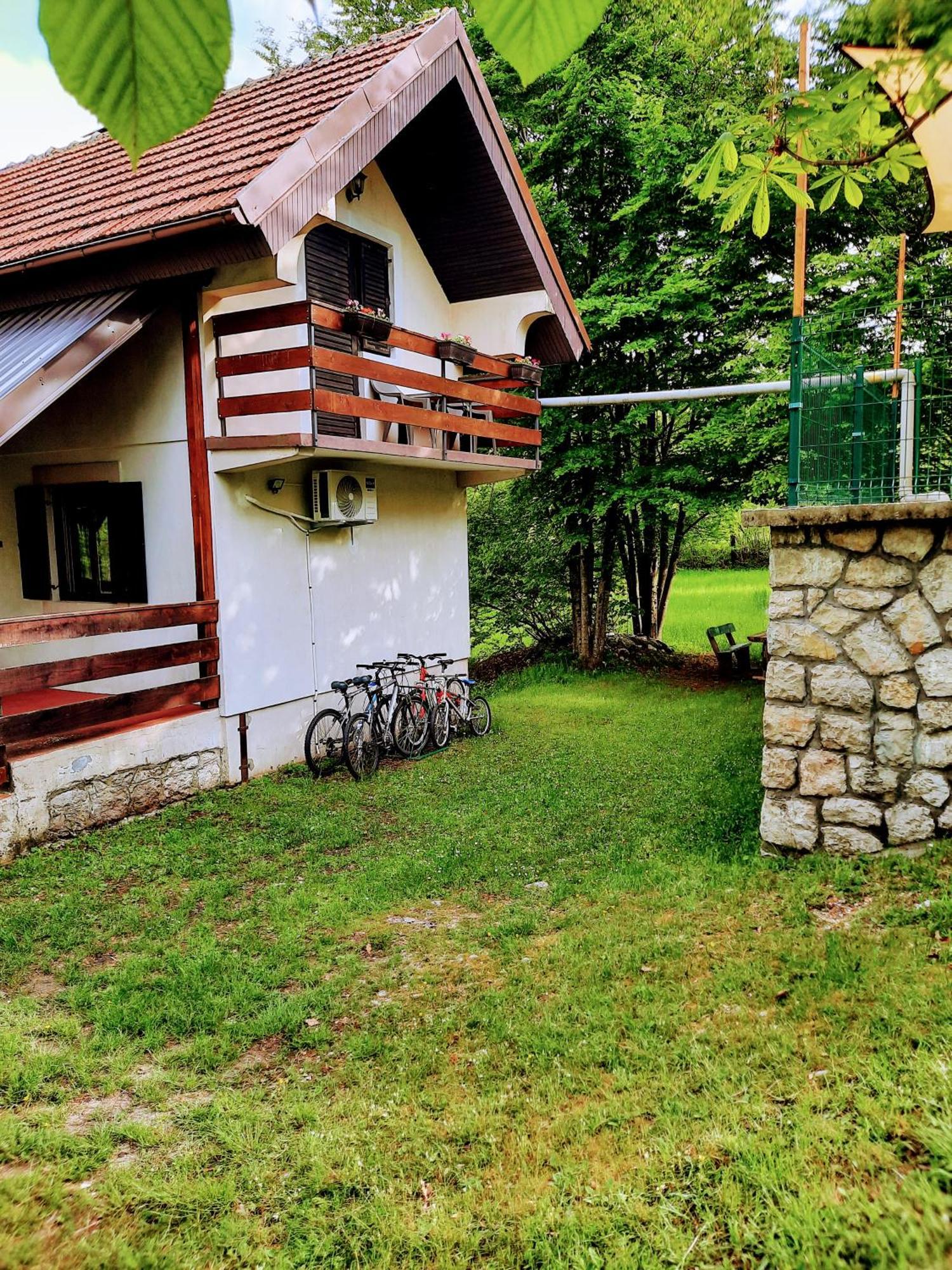 Lovcen4Me Villa Cetinje Bagian luar foto